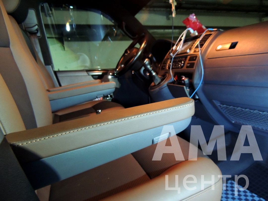 Перетяжка салона и потолка Volkswagen caravelle